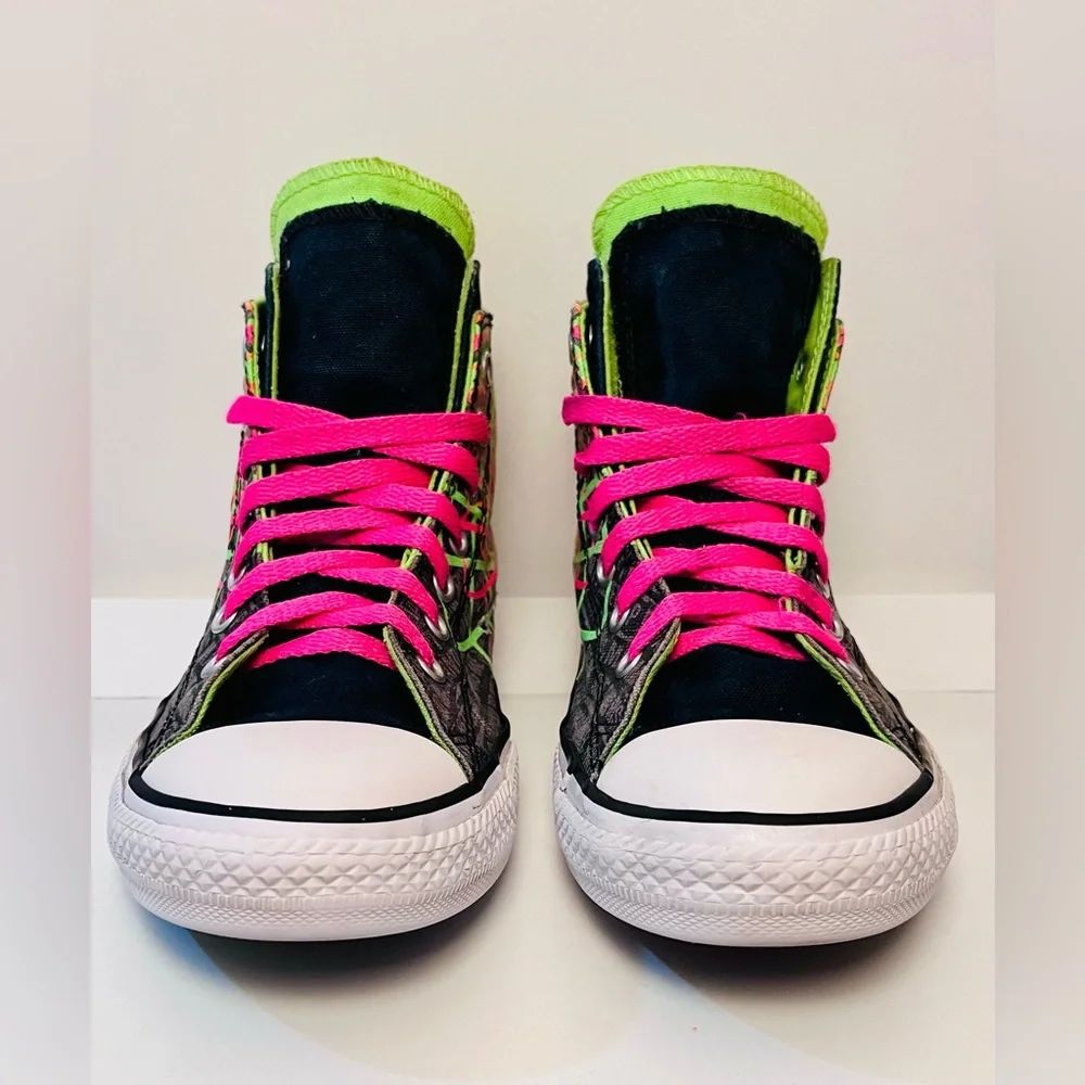 Converse Limited Edition Black/Pink Paint Splatter Hi-Tops